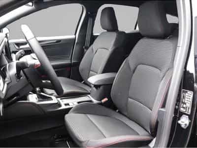 Ford Focus (2025) - Photo 6
