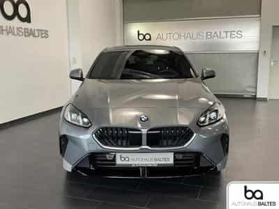BMW 120 (2025) - Photo 2