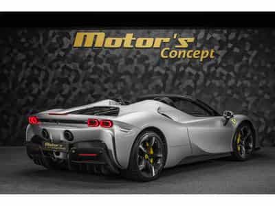 Ferrari SF90 V8 - ARGENTO NURBURGRING - FULL CARBON (2024) - Photo 3