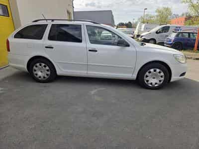 Skoda Octavia Combi 1.6 Tdi 105 CV Garantie 12 Mois (2011) - Photo 7