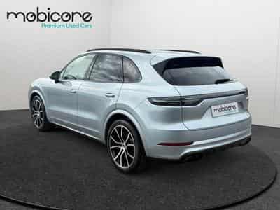 Porsche Cayenne S / Essence (2021) - Photo 5