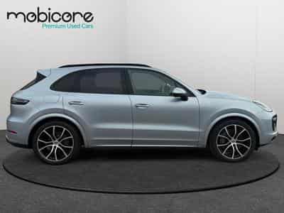 Porsche Cayenne S / Essence (2021) - Photo 7