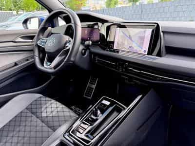 VW Golf Golf 8 R Line 1.5 eTSI DSG /LED/ACC/AHK/CAM/ (2023) - Foto 12