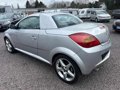Opel Tigra Tigra Twin Top Sport 1.8 *Teilleder*Klima* (2006) - Photo 6