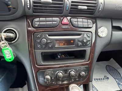 Mercedes C 180 C 180 ELEGANCE *Automatik*SHZ* (2001) - Photo 11