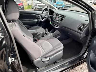 Kia Rio Rio Business Line *Bluetooth*Klima*MFL*Euro5* (2013) - Photo 9