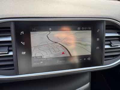 Peugeot 308 308 SW GT *Automatik*Navi*Kamera*Pano*Eu6d (2018) - Photo 12