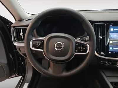 Volvo V60 B4 Plus Dark / Diesel (2023) - Foto 12