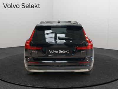 Volvo V60 B4 Plus Dark / Diesel (2023) - Foto 6