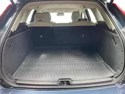 Volvo XC60 2.0 B4 MHEV Ultimate Bright (2021) - Photo 12