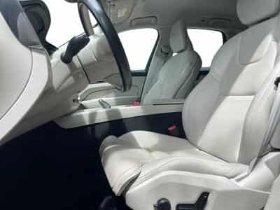 Volvo XC60 2.0 B4 MHEV Ultimate Bright (2021) - Photo 6