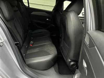 Peugeot 308 1.2 PureTech 145 e-DSC6 GT (2025) - Foto 7