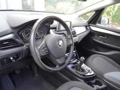 BMW 218 Edition (2016) - Foto 4
