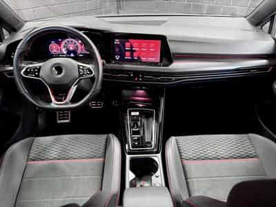 VW Golf GTI Clubsport 2.0 TSI 300 CV DSG7 *ESTORIL* CAM * ACC * (2024) - Foto 6