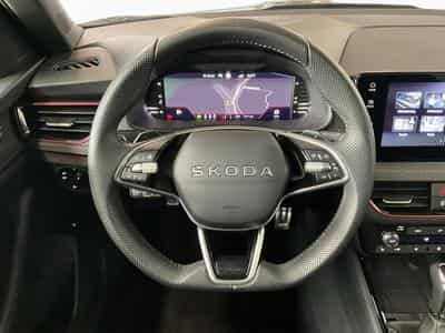 Skoda Kamiq Monte-Carlo+DSG+Pano+LED (2025) - Photo 10