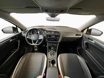 VW Tiguan Life-Urban-Sport+DSG+RearView (2024) - Foto 2