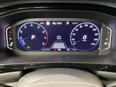 VW T-Roc R-Line+DSG+4M+AHK+P.Travel+Black-Style (2022) - Foto 11