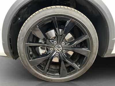 VW T-Roc R-Line+DSG+4M+AHK+P.Travel+Black-Style (2022) - Foto 8