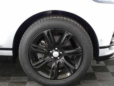 Land-Rover Range Rover Velar D200 R-Dynamic S AWD auto (2021) - Photo 6