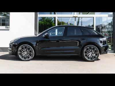 Porsche Macan III T PDK (2023) - Photo 2