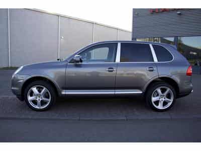Porsche Cayenne S 4.8 957 échappement sport suspension pneumatique toit ouv. (2009) - Photo 2