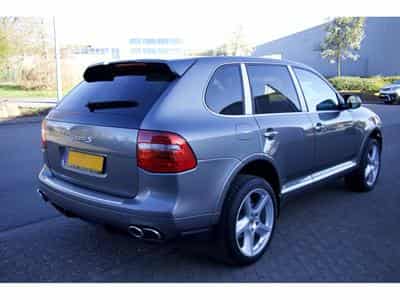 Porsche Cayenne S 4.8 957 échappement sport suspension pneumatique toit ouv. (2009) - Photo 4