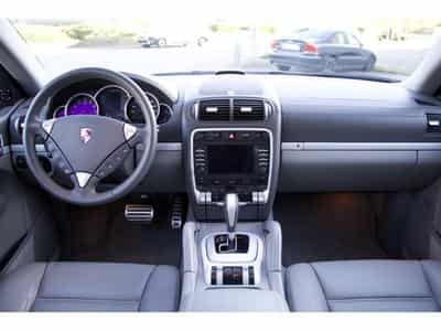 Porsche Cayenne S 4.8 957 échappement sport suspension pneumatique toit ouv. (2009) - Photo 9