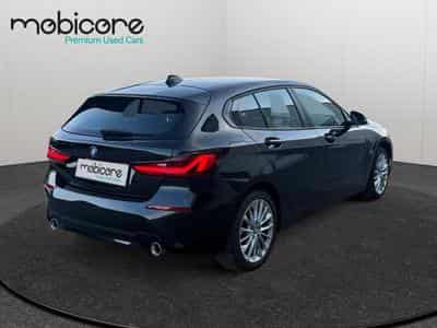 BMW 120 d xDrive (2021) - Photo 2