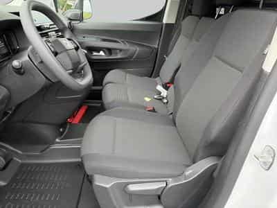 Opel Combo Cargo (2025) - Foto 12
