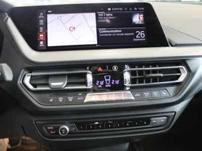 BMW 118 i M SPORT PAKET PANO CUIR NAVI 1 HAND (2020) - Foto 13