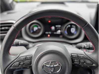 Toyota Yaris GR SPORT 1.5 HEV * GARANTIE CONSTRUCTEUR* (2023) - Photo 14