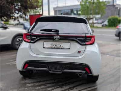 Toyota Yaris GR SPORT 1.5 HEV * GARANTIE CONSTRUCTEUR* (2023) - Photo 9