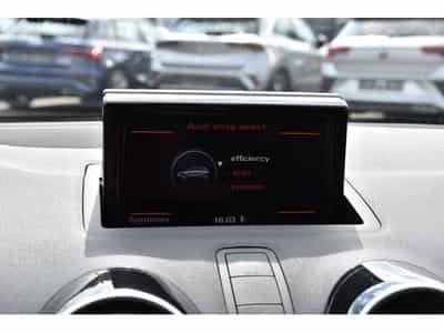 Audi A1 Sportback 1.4 TFSI Sport GPS XENON 1° MAIN CARNET (2015) - Photo 13