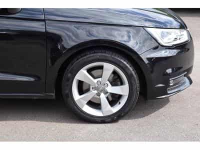 Audi A1 Sportback 1.4 TFSI Sport GPS XENON 1° MAIN CARNET (2015) - Photo 5