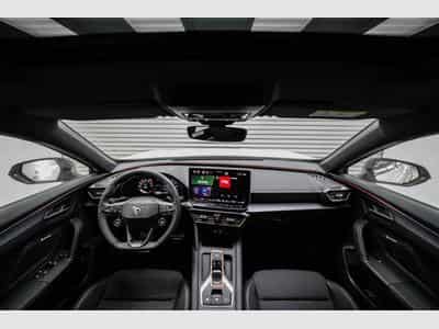Cupra Formentor 1,5 eTSI DSG (2026) - Photo 6