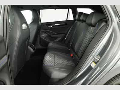 VW Passat Variant 2.0 TDI 142 kW 4Motion R-Line (2026) - Foto 10