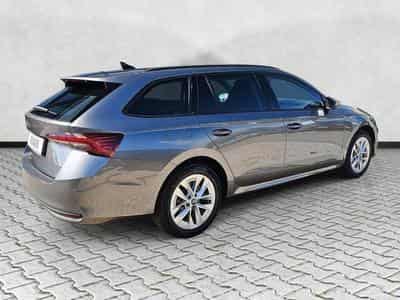 Skoda Octavia 1.5 TSI mHEV 110 kW Selection (2026) - Photo 7
