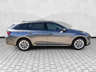 Skoda Octavia 1.5 TSI mHEV 110 kW Selection (2026) - Photo 8