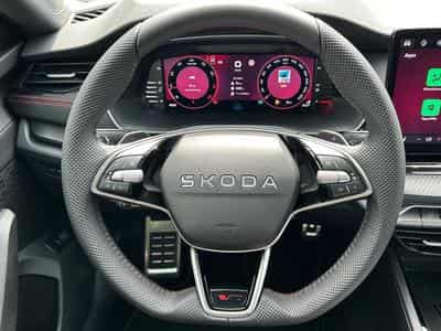Skoda Octavia RS (2026) - Photo 9