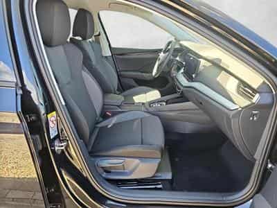 Skoda Octavia 1.5 TSI mHEV 110 kW Selection (2026) - Photo 10
