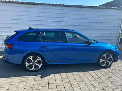 Skoda Octavia RS (2026) - Photo 3