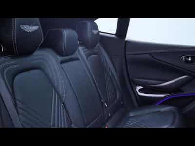 Aston-Martin DBX 4.0 V8 550 (2021) - Photo 14