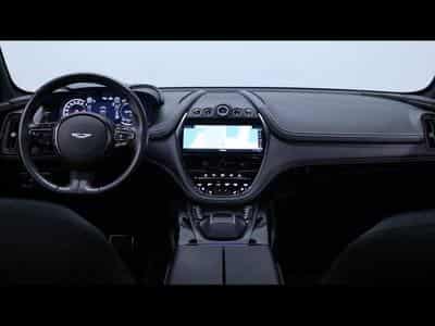 Aston-Martin DBX 4.0 V8 550 (2021) - Photo 15