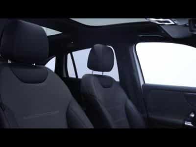 Mercedes GLA 220 4matic 2.0 D 190 CH (2020) - Photo 10