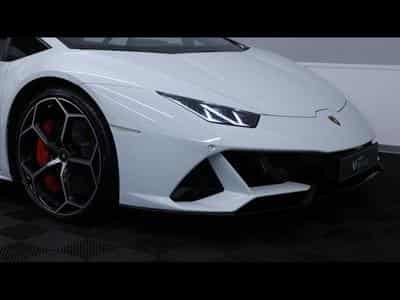 Lamborghini Huracán 5.2 V10 640 EVO (2019) - Photo 9
