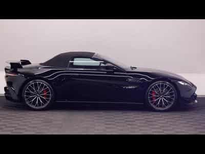 Aston-Martin V8 Vantage Roadster F1 Edition (2022) - Photo 7