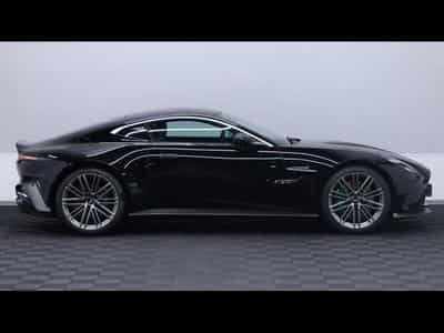 Aston-Martin V8 Vantage NEW VANTAGE V8 (2026) - Photo 3