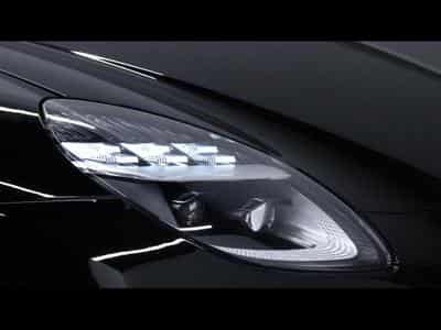 Aston-Martin V8 Vantage NEW VANTAGE V8 (2026) - Photo 6