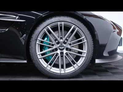 Aston-Martin V8 Vantage NEW VANTAGE V8 (2026) - Photo 9