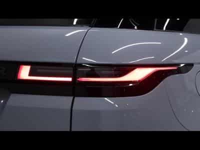 Land-Rover Range Rover Evoque D165 Dynamic SE AWD Auto (2025) - Photo 6